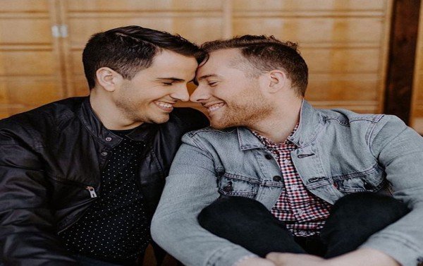 Skandal Video Bokep Gay Viral  KABUPATEN NIAS